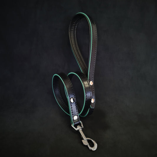 ''Ariel'' leash-0