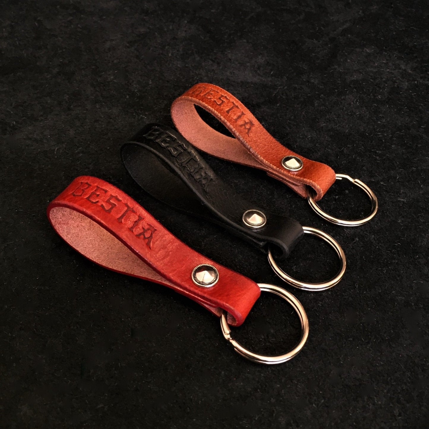 Bestia handmade genuine leather keychain-0