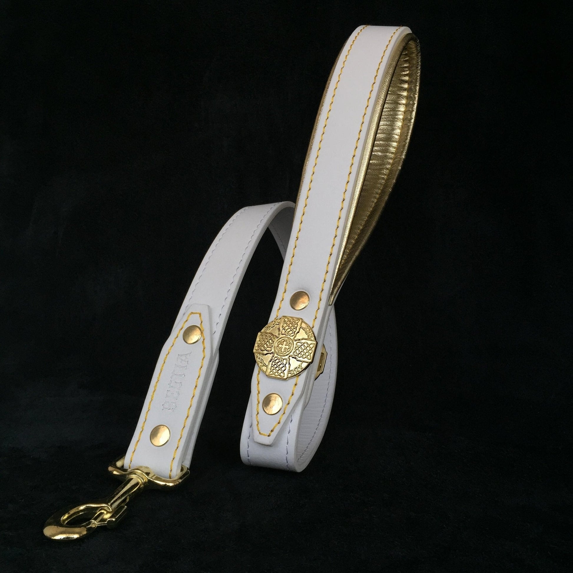 The "Maximus" leash white & gold-0